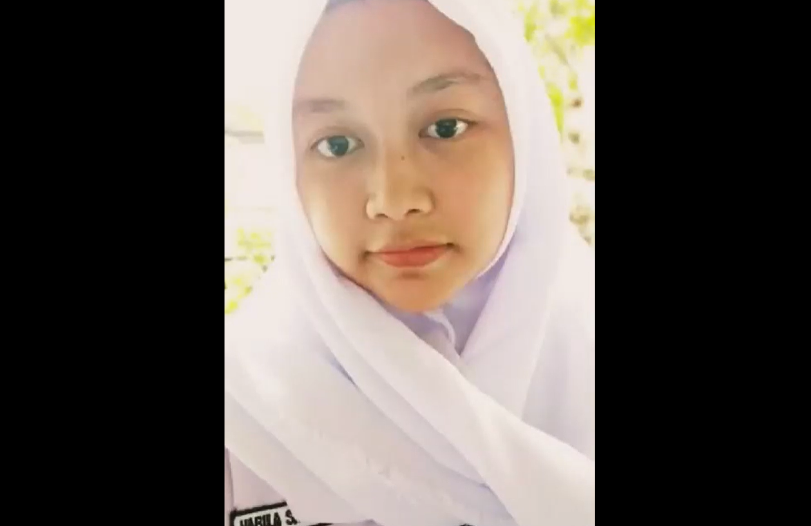 Viral Murid Pulang Dari Sekolah Langsung Pamerin Gunung Kembar Nya Yang Mulus